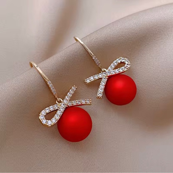 Jewelry - Elegant Gold Bow Red Drop Earrings